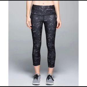 Lululemon runday arsenal ambient gray leggings